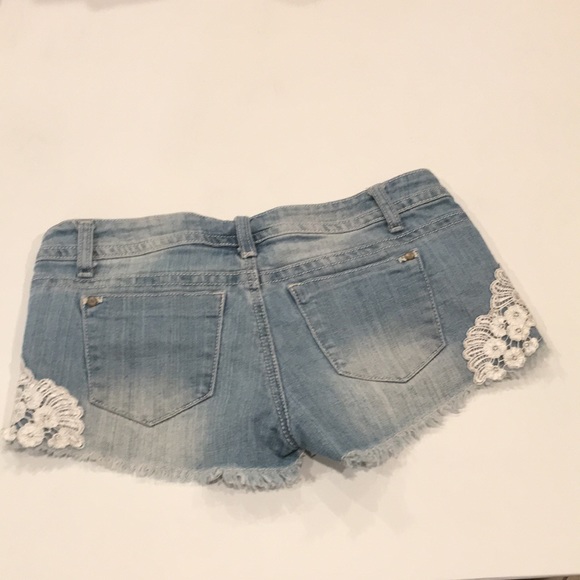Hot Kiss | Blue Denim & Lace Jean Shorts - Picture 7 of 7